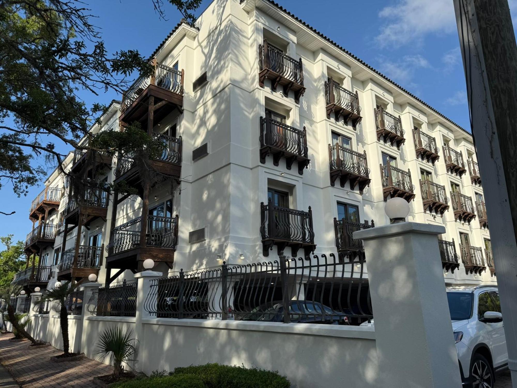 Ocean Inn & Suites St. Simons Island Exterior foto
